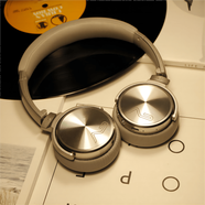 柏林之聲高端無(wú)線(xiàn)藍牙頭戴式發(fā)燒耳機HiFi高音質(zhì)復古穿搭男女重低 銀灰色 升級版