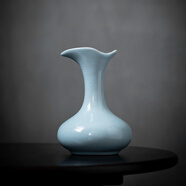 汝窯復古花瓶擺件簡(jiǎn)約客廳水養插花民宿書(shū)房居家陶瓷精致創(chuàng  )意花器 藍色馬蹄蓮