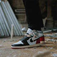 耐克（NIKE）新款男女鞋AIR JORDAN 1 MID AJ1籃球運動(dòng)鞋復古休閑鞋 BV1300-106 黑腳趾 拼接 36