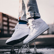 耐克（NIKE）男女鞋Air Jordan 1 高幫AJ1喬1 男女情侶高幫籃球鞋  554724-554725-109 白 35.5