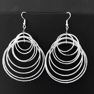 DL 1998胖東來(lái)同款苗族銀飾耳環(huán)貴州手工苗銀復古長(cháng)流蘇夸張民族風(fēng)銀大氣 民族風(fēng)特色圓圈耳環(huán):長(cháng)8.5CM