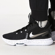 耐克（NIKE）男鞋Lebron 5 詹姆斯 5實(shí)戰籃球鞋CQ9381-002 CQ9381-002 黑白 41