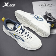 特步（XTEP）男鞋網(wǎng)面透氣運動(dòng)鞋秋冬新款舒適休閑鞋子男士軟底緩震跑步鞋男 0040帆白/灰黛藍 41
