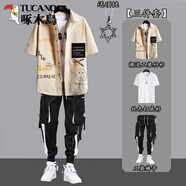 啄木鳥三件套】ins港風(fēng)夏季涂鴉短袖套裝新款一套帥氣學(xué)生百搭襯·衫套裝 三件套:卡其涂鴉+工裝褲+T恤_ 3XL_建議150-165斤