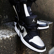 耐克（NIKE）新款女鞋AIR  JORDAN  LOW  AJ1 低幫運(yùn)動(dòng)籃球鞋 DA5551-001 黑銀 41