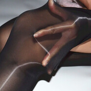 翡遇畫(huà)遇馬油襪油亮黑絲反光亮絲大碼8d油光亮面春夏薄款女 不亮黑色( 油亮 黑色(開(kāi)檔)1條裝