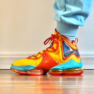 耐克（NIKE）LeBron 19 EP詹姆斯男子實戰(zhàn)籃球鞋 DC9340-001 紅橙藍(lán)DC9342-800 44