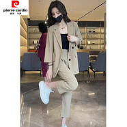 皮爾卡丹氣質(zhì)職業(yè)長(zhǎng)袖小西裝女春秋新款大碼胖妹妹顯瘦感御姐兩件套裝 卡其色版 M 【建議80-100斤】