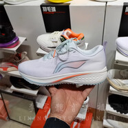 李寧跑鞋2023春季新款女子減震網(wǎng)面舒適透氣運(yùn)動鞋 白色-4 35.5