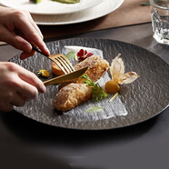 傳旗日式陶瓷盤(pán)子10英寸餐盤(pán)西餐盤(pán)牛排盤(pán)水果盤(pán)大平盤(pán)菜盤(pán)可微波黑色