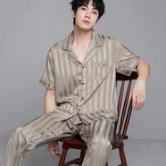 雅鹿冰絲睡衣男春秋款夏季家居服短袖長(zhǎng)褲男士仿真絲綢秋天季男生套裝 NSCMC-5798橄欖綠短袖長(zhǎng)褲 2XL 男【推薦150-170斤】
