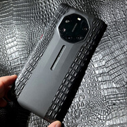 適用華為mate50rs保時(shí)捷手機殼手工定制稀有真皮新款mate60防摔手機保護殼套 鱷魚(yú)骨紋黑【鏤空】紋理質(zhì)感強 下單后定制 華為 Mate 40 RS 保時(shí)捷設計