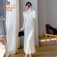 金狐貍針織連衣裙女長(cháng)袖2025秋冬中長(cháng)款過(guò)膝荷葉邊魚(yú)尾包臀打底內搭 白杏色 均碼 90-130斤