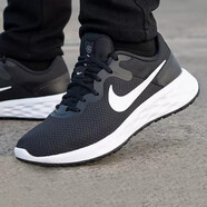 耐克（NIKE）男鞋2025新款夏季REVOLUTION 8 男子公路跑步鞋運動鞋休閑鞋 黑色白DC3728-003腳胖拍大一碼 40.5