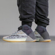 阿迪達(dá)斯（Adidas） YEEZY Basketball 椰子男女籃球鞋 GY7926 海青色 36