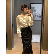 雷黛茜氣質(zhì)顯瘦緞面套裝裙女早春新款長(cháng)袖襯衫高腰魚(yú)尾半身裙兩件套 兩件套裝 M 推薦95一105斤