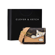 CLEVER & KETCH包包女包斜挎包卡通印花腋下包百搭郵差包小方包生日禮物送女友 咖啡杏