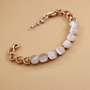 山頭林村威妮華比拉防過(guò)敏耳環(huán)女玫瑰金經(jīng)項鏈鎖骨鏈三件套貓眼石百搭手鏈 鏤空手鏈三件套耳環(huán)+項鏈+手鏈