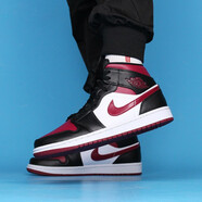 耐克（NIKE） air jordan 1男鞋女鞋 aj1男女情侶中幫板鞋運動休閑籃球鞋 554725-066/554724-066黑紅腳趾 40