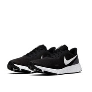 耐克（NIKE）Revolution 5男子跑步鞋慢跑鞋運動(dòng)鞋春夏透氣緩震 002 BLACK WHITE 8