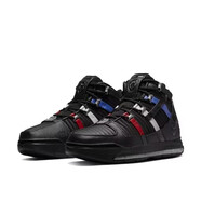 耐克（NIKE）Lebron 詹姆斯男子氣墊籃球鞋 3代 黑DO9354-001 42