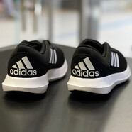 阿迪達(dá)斯 （adidas）休閑鞋男鞋2025夏季新款運(yùn)動(dòng)鞋網(wǎng)面透氣輕便減震低幫跑步鞋 FX3581黑白配色 40