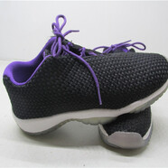 耐克（NIKE）【極速發(fā)貨】Jordan Future Low AJGS女子/青少年實戰(zhàn)籃球鞋 724814-032 黑紫 老鞋水晶底氧化 37.5