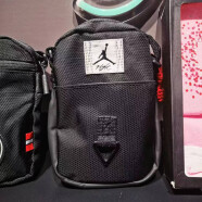 耐克（NIKE）【现货】Nike 耐克经典肩包  提包合集  经典小包 BA6110-010 JD2233011GS-001 黑色 均码