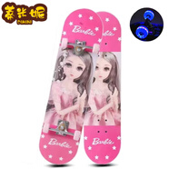 蒂米妮5-18歲四輪雙翹板滑板女生初學(xué)者滑板車(chē)兒童古風(fēng)男學(xué)生代步人 芭比娃娃閃光輪80厘米長(cháng)20厘米寬
