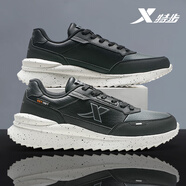 特步運動(dòng)鞋男跑步鞋2026春季休閑鞋子男輕便軟底皮面防水緩震跑鞋 黑/木炭灰 45