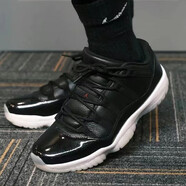 NIKE耐克鞋子男鞋女鞋aj11新款運(yùn)動(dòng)鞋Air Jordan 11潮流休閑籃球鞋 黑白 大魔王528896/AV2187-001 37.5 （GS）
