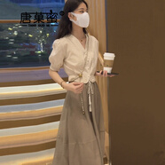 唐菓蜜連衣裙女夏季2024年新款女裝韓版時(shí)尚氣質(zhì)法式復(fù)古港味溫柔風(fēng)裙子 杏色上衣+卡其色裙 M