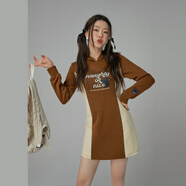 CHUU字母連帽連衣裙女士2025秋季新品卡通時(shí)尚撞色長(zhǎng)袖衛(wèi)衣裙子 咖啡色 均碼