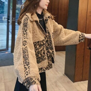 腿中狼羊羔毛外套女秋冬短款韓版寬松百搭時尚豹紋拼接牛仔港味夾克上衣 卡其色 S 【建議100斤以下】