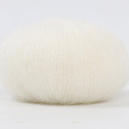 九色鳥(niǎo)馬海毛手工編織diy材料包兒童毛衣披肩圍巾線(xiàn)細毛線(xiàn)團幼馬海毛