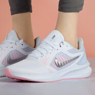 耐克（NIKE）女鞋跑步鞋新款透氣防滑耐磨輕便舒適透氣休閑鞋運(yùn)動(dòng)鞋 CI9984-007 38