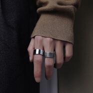 彩萊婭寬面簡約鈦鋼戒指男潮韓版冷淡風(fēng)復(fù)古男士指環(huán)小眾嘻哈單身戒指時(shí)尚啞光素戒子霸氣潮男學(xué)生尾戒送男友 銀色默認(rèn)發(fā)美碼9號(hào)其他尺碼留言