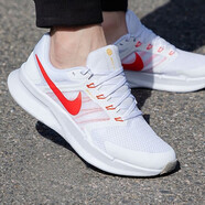 耐克（NIKE）男鞋2025秋冬季新款RUN SWIFT 3透氣緩震運(yùn)動(dòng)鞋公路跑步鞋休閑鞋 白色紅色DR2695-101 44.5
