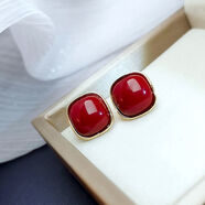 倪曼紅色方形耳環(huán)新款潮氣質(zhì)大氣耳釘女名媛送閨蜜女友生日禮物 復古方形酒紅