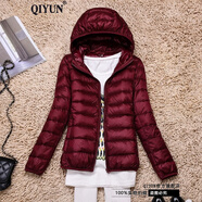 QIYUN 輕薄羽絨服女短款秋冬新款韓版修身薄款短外套女 連帽酒紅色 2XL 【121-130斤】