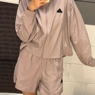 阿迪達斯（adidas）女裝運動套裝春季新款舒適透氣防風夾克外套寬松休閑褲子 IS0918外套+短褲 XL