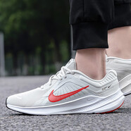 耐克（NIKE）男鞋QUEST 5春季新款飛線(xiàn)透氣休閑輕便百搭緩震氣墊運動(dòng)跑步鞋 DD0204-007 白/紅 42.5