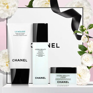Chanel香奈兒山茶花護(hù)膚套裝禮盒洗面奶爽膚水乳液面霜國內(nèi)專柜節(jié)日禮物 潔面+潤澤水+面霜【配禮盒禮袋】