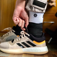 阿迪達(dá)斯 （adidas）MARQUEE BOOST LOW低幫緩震男子超大碼實(shí)戰(zhàn)籃球鞋EE8572 F97280 42
