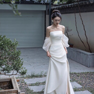 纖縷法式緞面白色抹胸仙氣泡泡袖晨袍新娘結(jié)婚出門輕婚紗敬酒晚禮服裙 白色現(xiàn)貨 M