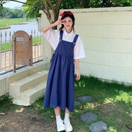 夏天新款連衣裙學生夏季女生裙子背帶中長裙子套裝少女生夏裝2022新款初中高中學生甜美英倫風連衣裙 白色襯衫+藍色背帶裙+包 S