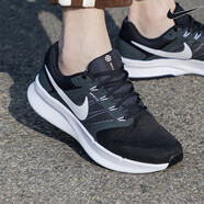 耐克（NIKE）男鞋運(yùn)動(dòng)鞋2025夏季慢跑鞋網(wǎng)面透氣休閑耐磨緩震低幫跑步鞋 主圖款/RUN SWIFT 3/曬圖退15 40