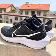耐克（NIKE）女鞋秋季新款 Air Zoom 飛馬40 運動(dòng)鞋輕便緩震跑步鞋 DV3854-001黑白色煤黑 37.5