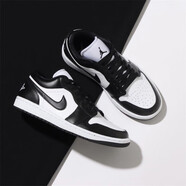 耐克（NIKE）【潮】Air Jordan aj1板鞋男女情侶款低幫耐磨透氣休閑運動籃球鞋 DC0774-101  黑白熊貓 男女同款 37.5