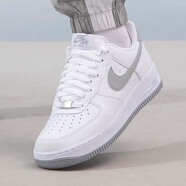 耐克（NIKE）男鞋春季新款運動(dòng)鞋Air Force 1空軍一號AF1低幫板鞋輕便休閑鞋 FJ4146-100/白色灰色 42